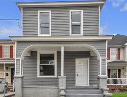 Pre-foreclosure in  27TH ST Newport News, VA 23607