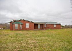 Pre-foreclosure Listing in County Road 37 S HOPE HULL, AL 36043