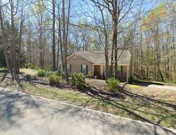 Pre-foreclosure in  Truman Aldrich Pkwy West Blocton, AL 35184