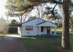 Pre-foreclosure in  4th Ave Piedmont, AL 36272