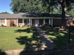 Pre-foreclosure in  S 64th St Fort Smith, AR 72903