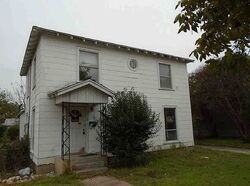 Pre-foreclosure in  S 9th St Temple, TX 76504