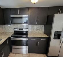  Coral Springs Dr, Pompano Beach FL