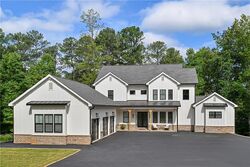 Pre-foreclosure in  John Ward Rd Sw Marietta, GA 30064