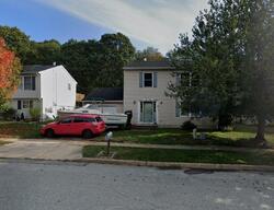 Pre-foreclosure in  Deerfield Ridge Dr Mystic, CT 06355