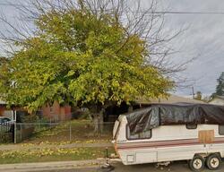 Pre-foreclosure in  E Liberty Ave Fresno, CA 93702
