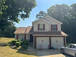 Pre-foreclosure in  Norman Pl Atlanta, GA 30349