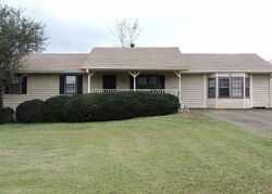  Harris Dr, Locust Grove GA