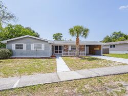 Pre-foreclosure in  Deltona Blvd Spring Hill, FL 34606