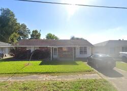 Pre-foreclosure in  Courville Dr Luling, LA 70070