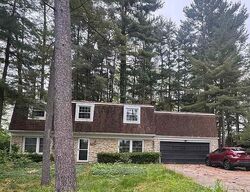 Pre-foreclosure in  Sw 21st St Richmond, IN 47374