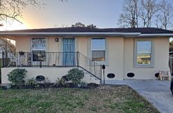 Pre-foreclosure in  W Loyola Dr Kenner, LA 70065