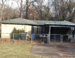 Pre-foreclosure in  Glen Ave Shreveport, LA 71109