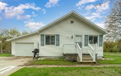 Pre-foreclosure in  Pine Rd Bay City, MI 48706