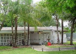 Pre-foreclosure in  Sw 269th Ter Homestead, FL 33032
