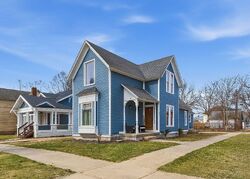  E Isabella Ave, Muskegon MI