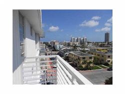Pre-foreclosure in  Carlyle Ave b Miami Beach, FL 33141