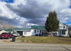  N Lake Rd, Columbiaville MI