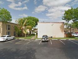  Fairway Dr Apt M4, Hialeah FL