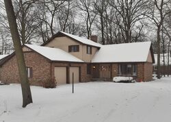 Pre-foreclosure in  Clairmount Dr Saginaw, MI 48603