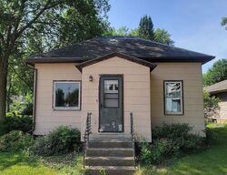 Bedal St, Walnut Grove MN
