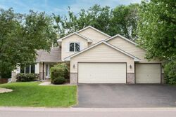 Pre-foreclosure in  Lawndale Ln N Minneapolis, MN 55446