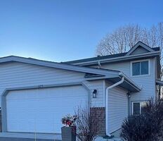  Monticello Ln N, Osseo MN
