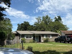 Pre-foreclosure in  Oak Ln Gulfport, MS 39507