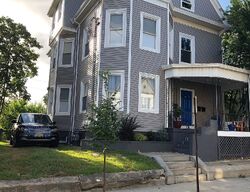 Pre-foreclosure in  VINEYARD ST Providence, RI 02907