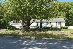 Pre-foreclosure in  Estrell Dr Riverside, RI 02915