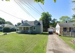  Spring St, Struthers OH