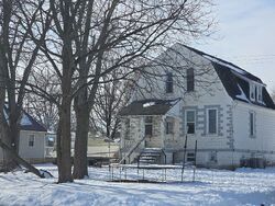 Pre-foreclosure in  S Cuba St Owensville, MO 65066