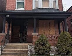 Pre-foreclosure in  WASHINGTON BLVD Saint Louis, MO 63108