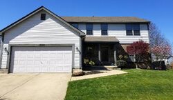 Pre-foreclosure in  Grove Pointe Dr Groveport, OH 43125