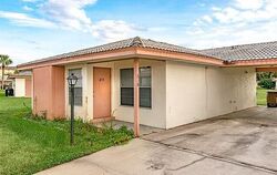  Oakmont Pkwy, Lehigh Acres FL