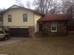 Pre-foreclosure in  MICHAEL DR Little Rock, AR 72204