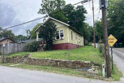 Pre-foreclosure in  W Capitol Ave Little Rock, AR 72205