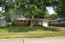 Pre-foreclosure in  WINTERGREEN DR Florissant, MO 63033