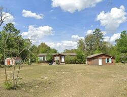 Pre-foreclosure in  3rd St Melrose, FL 32666