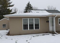 Pre-foreclosure in  Pershing Ave Peoria, IL 61607