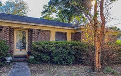 Pre-foreclosure in  Ridgefield Rd Pensacola, FL 32514