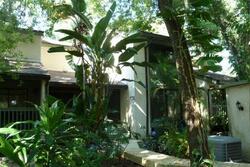 Pre-foreclosure in  LANCEWOOD DR # 14 Sarasota, FL 34232