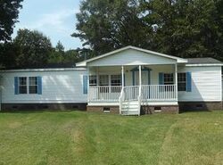 Pre-foreclosure in  CLEAR SPRINGS CIR Summerville, SC 29483