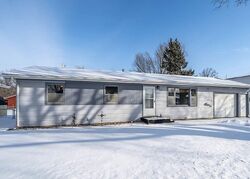 Pre-foreclosure in  S 4th Ave Sioux Falls, SD 57105