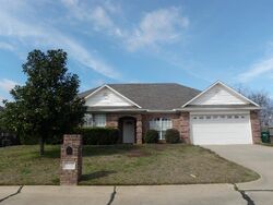 Pre-foreclosure in  Bethany Ln Texarkana, TX 75503