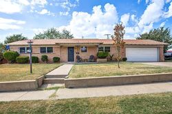 Pre-foreclosure in  Slade Blvd Fort Worth, TX 76116