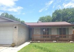 Pre-foreclosure in  Cliffbrier Dr San Antonio, TX 78250