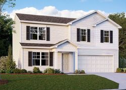Pre-foreclosure in  HARRISON WAY Bowling Green, VA 22427