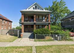 Pre-foreclosure in  Avalon St Highland Park, MI 48203