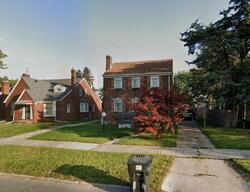 Pre-foreclosure in  E Outer Dr Detroit, MI 48213